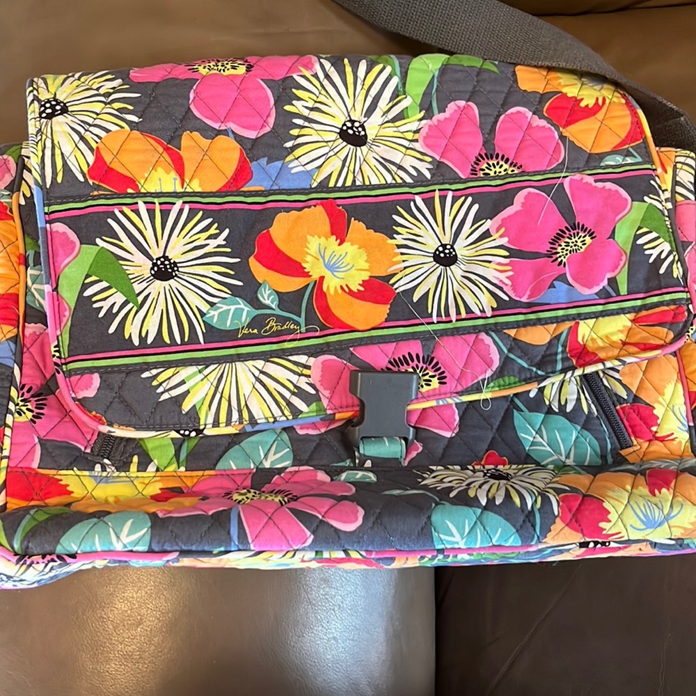 Vera Bradley messenger bag